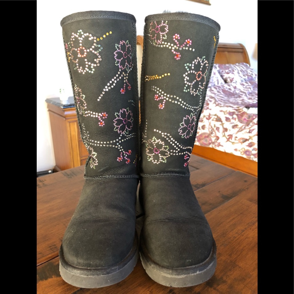 UGG Swarovski Crystal Embellished BlingBlack Boots